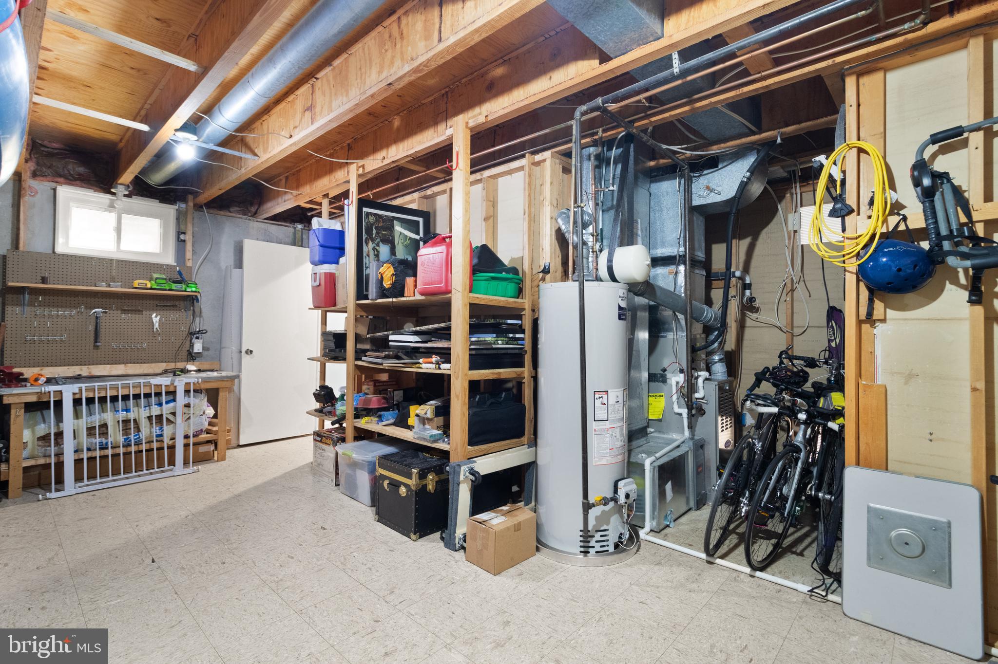 SPRING WOODS - Residential