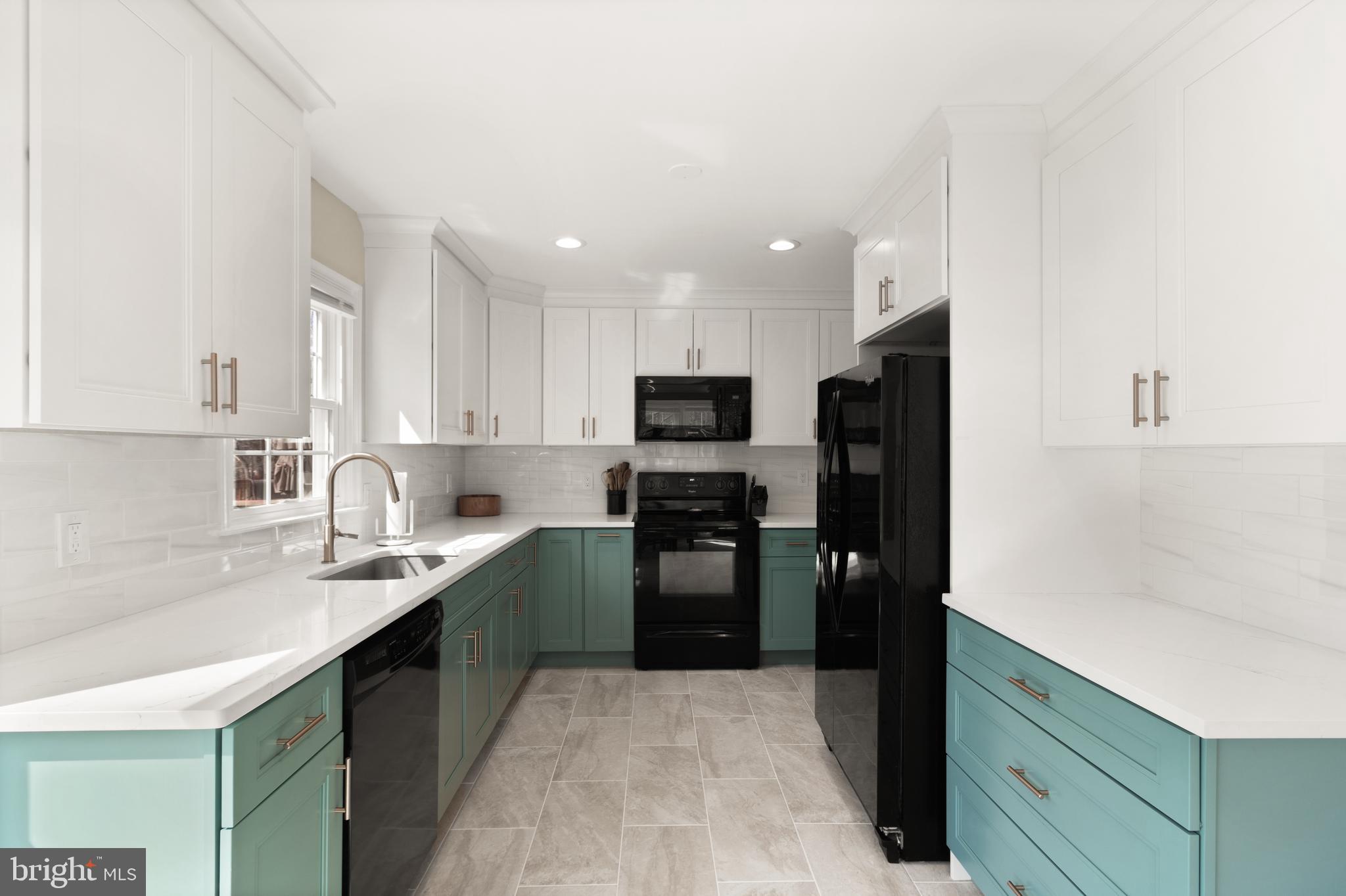 SPRING WOODS - Residential