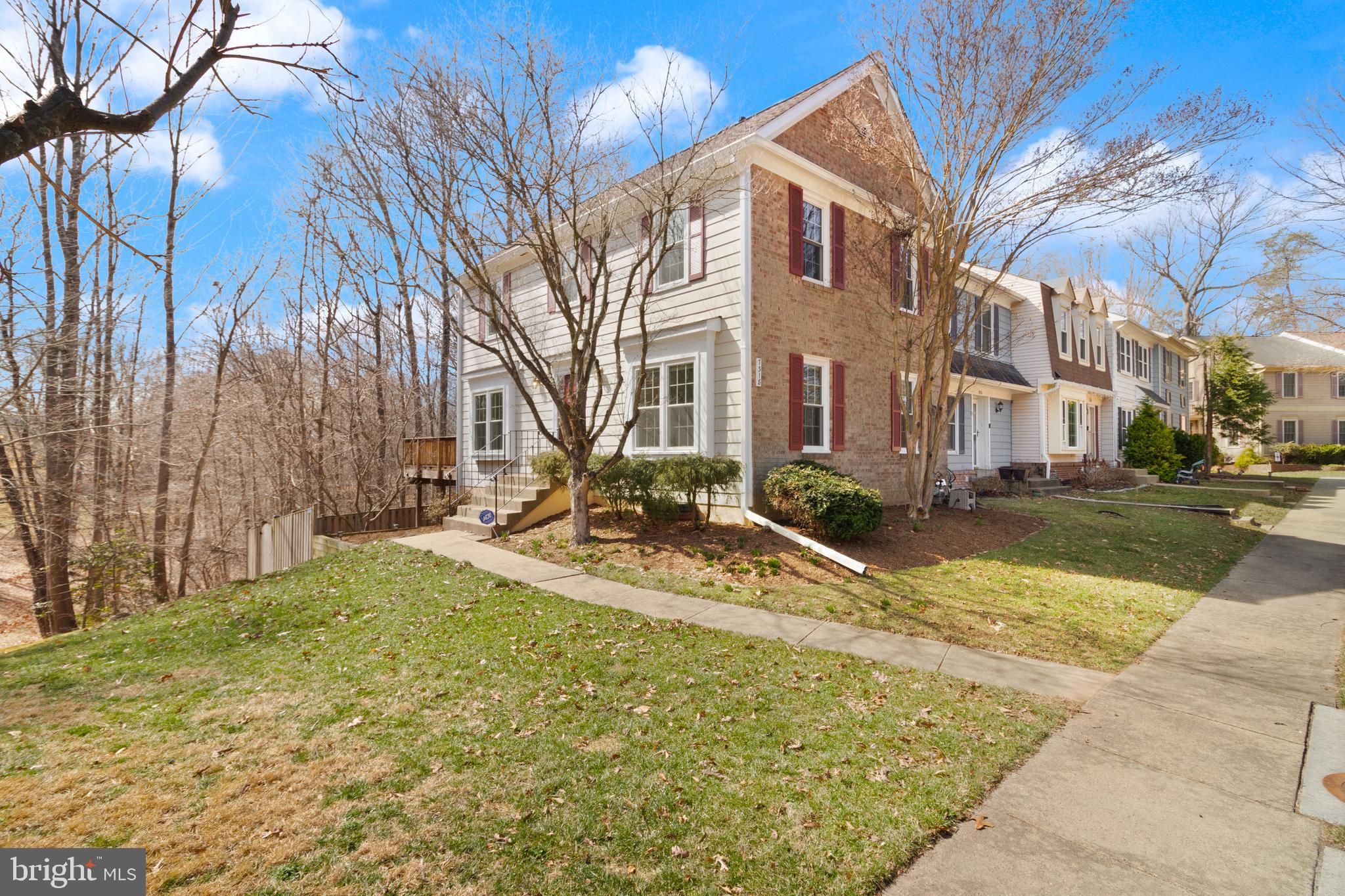 SPRING WOODS - Residential