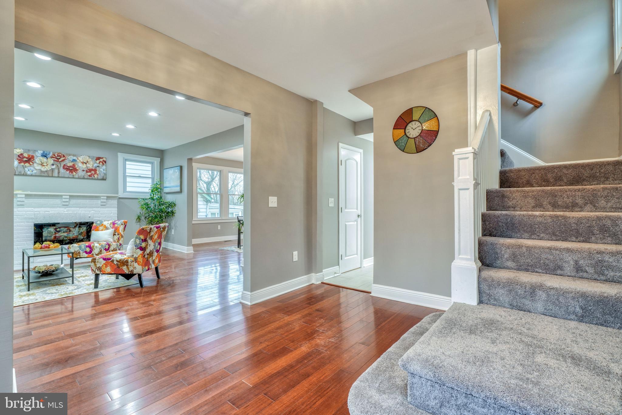 MORGAN PARK - Residential