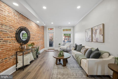 Townhouse For Rent - 1108 S Clinton Street<br/> Baltimore City County, BALTIMORE, MD 21224