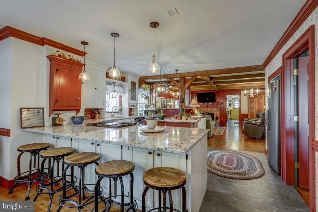 Photo of 20 VILLAGE SQ, WILLOW STREET, PA 17584 (MLS # PALA2032418)