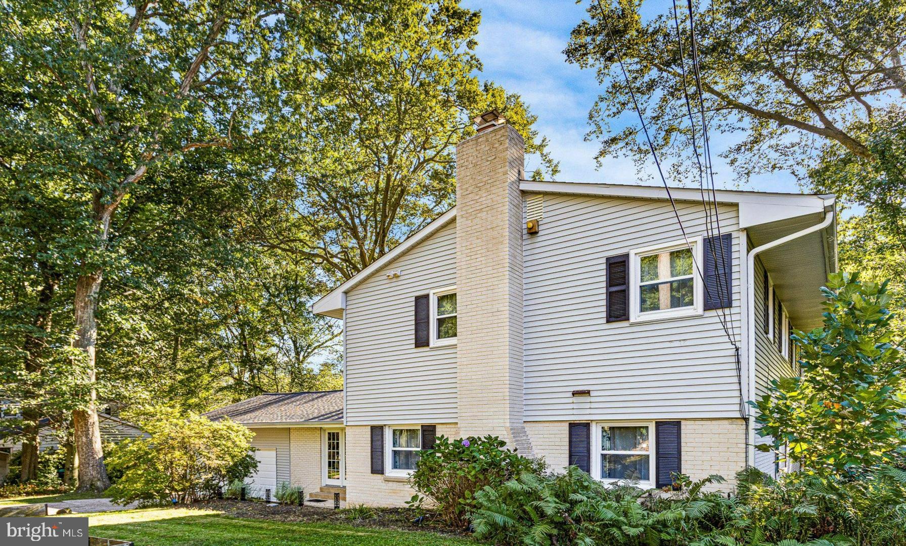 4 N CLIFFE DRIVE