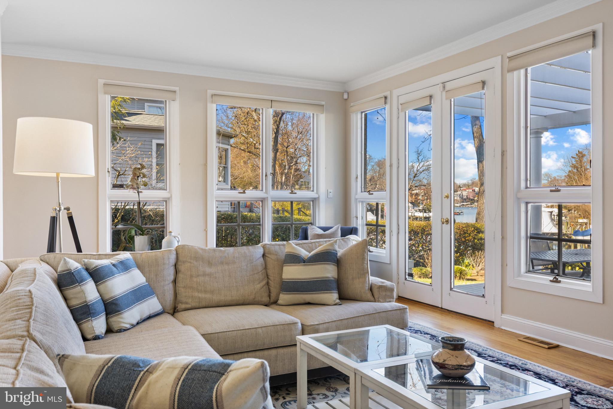 EASTPORT - Residential