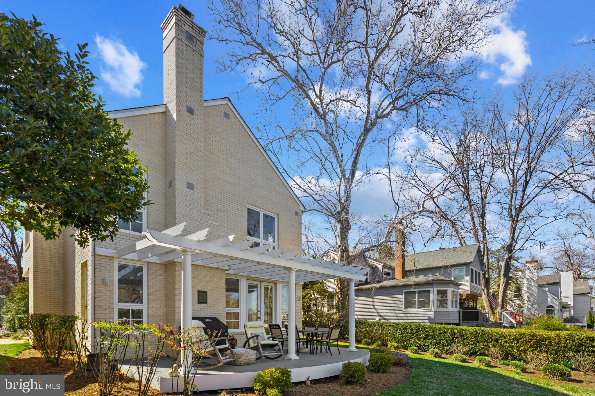 EASTPORT - Residential