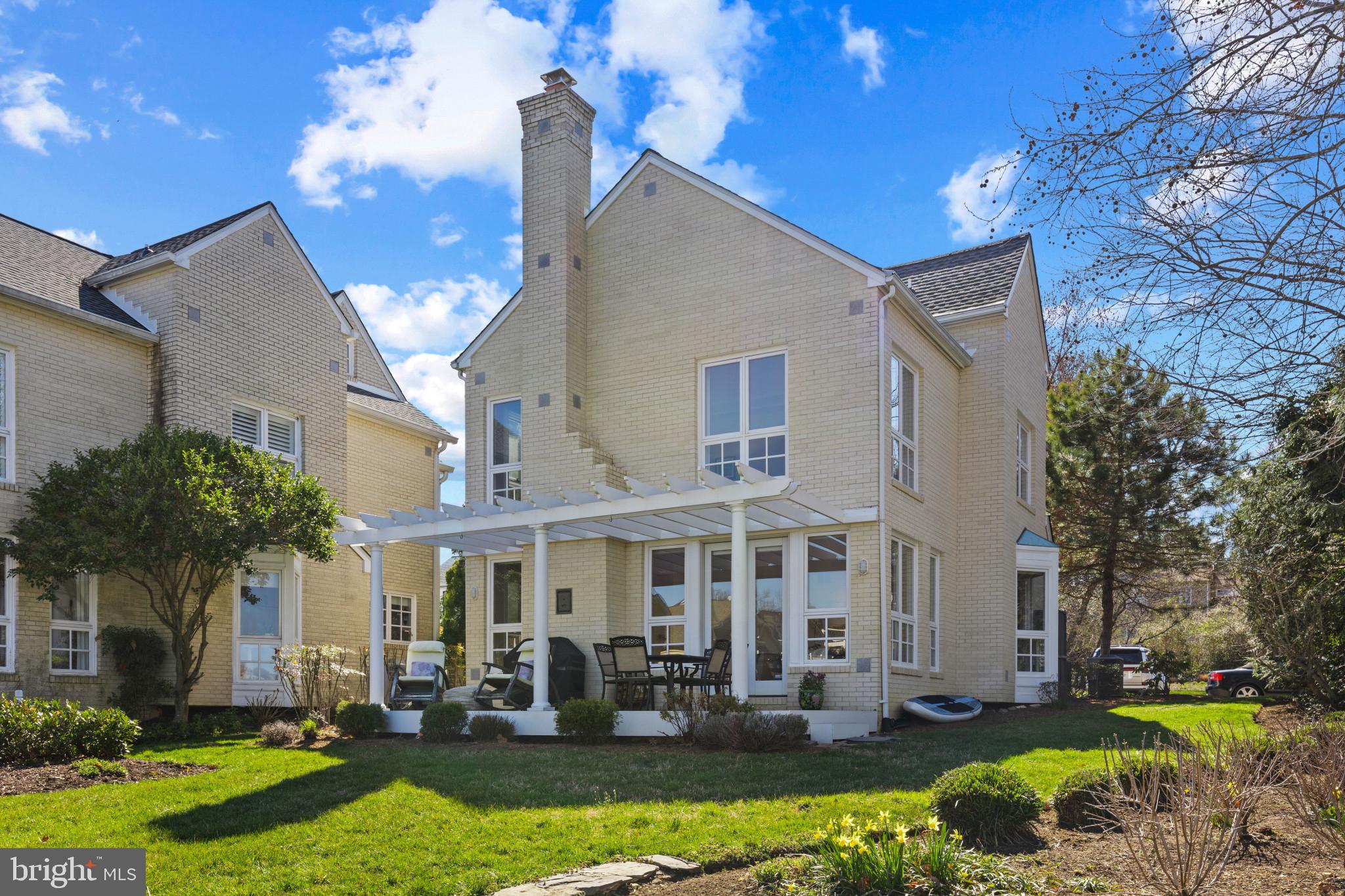 EASTPORT - Residential