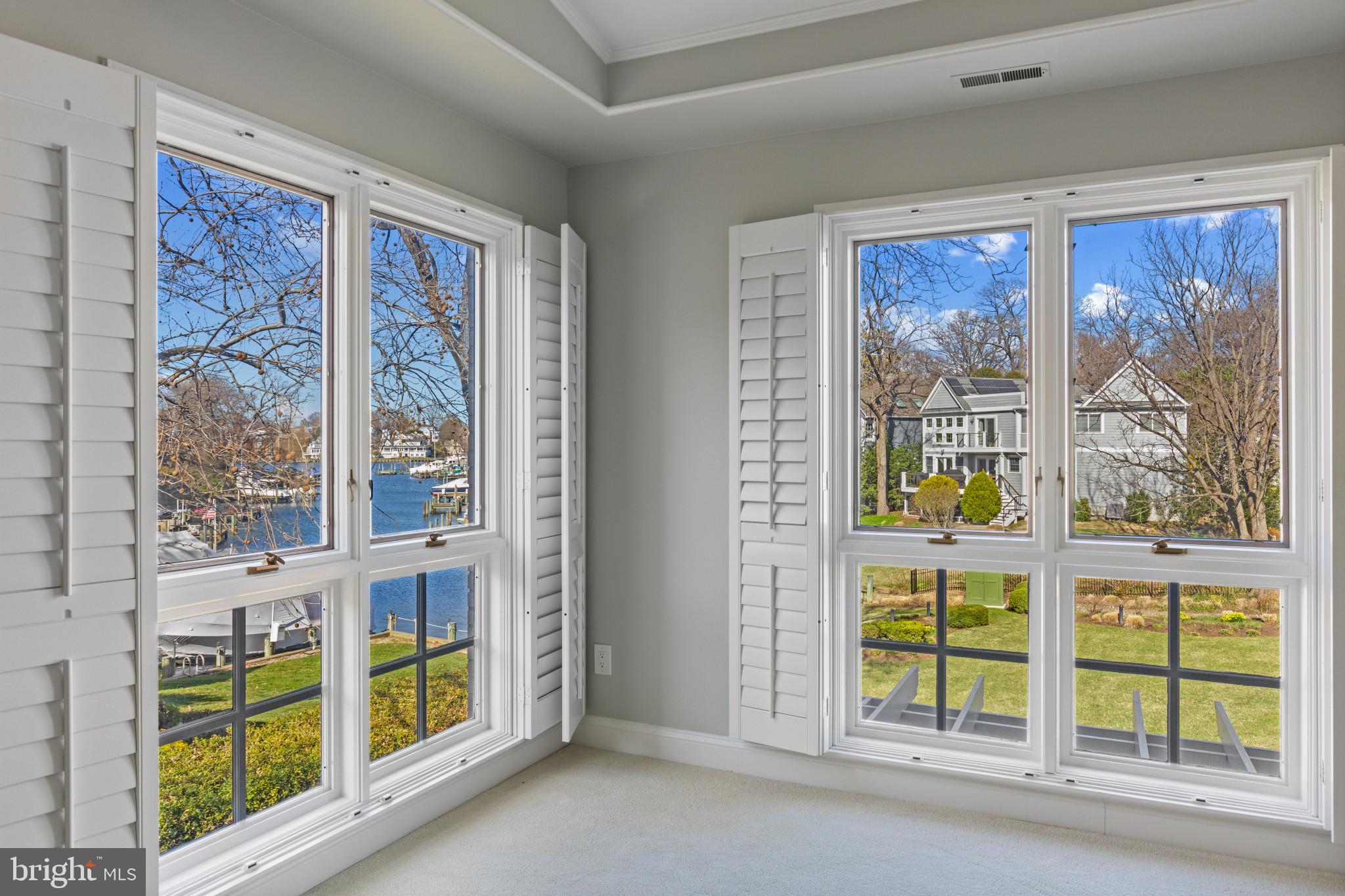 EASTPORT - Residential