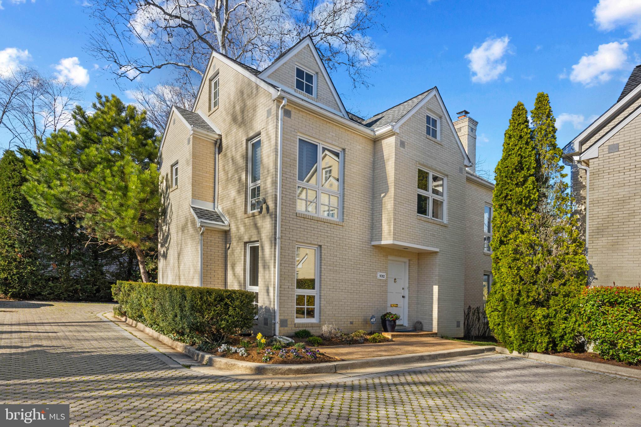 EASTPORT - Residential