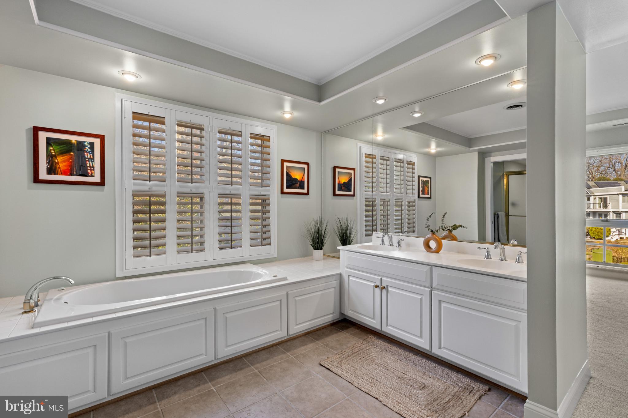 EASTPORT - Residential