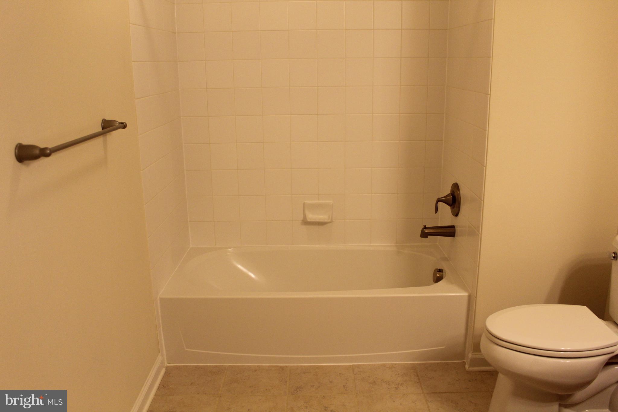 DANE RIDGE CONDO - Residential Lease