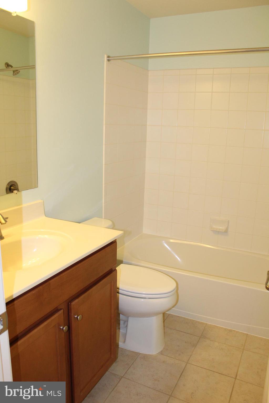 DANE RIDGE CONDO - Residential Lease