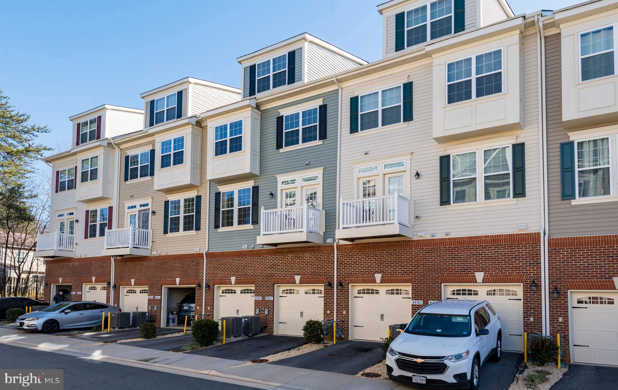 DANE RIDGE CONDO - Residential Lease