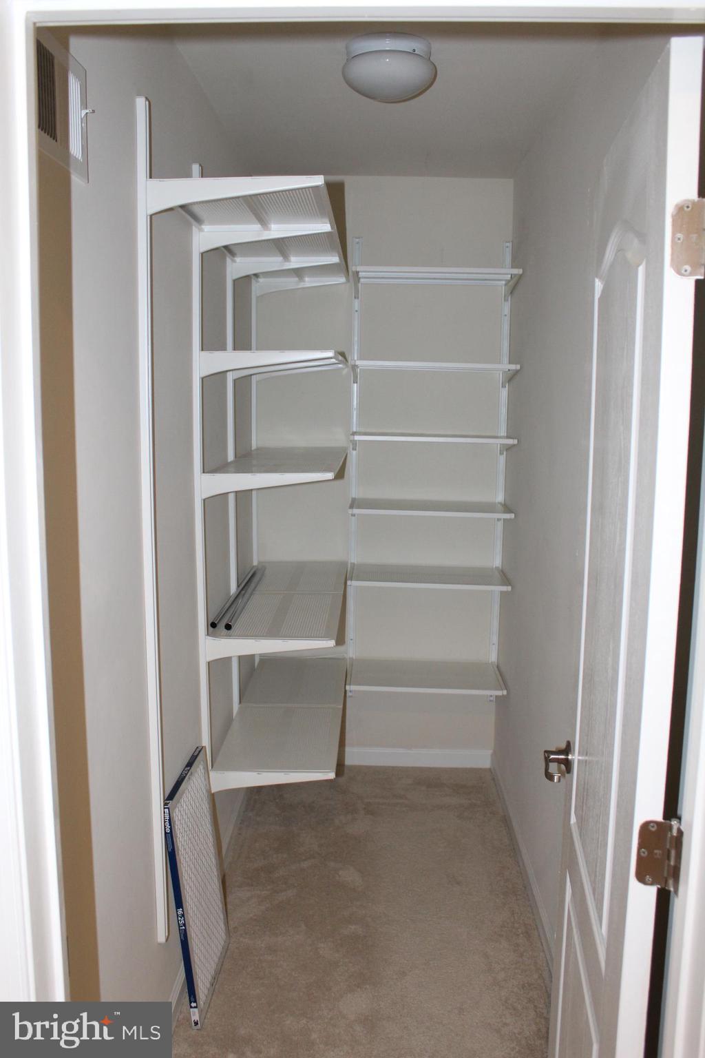 DANE RIDGE CONDO - Residential Lease