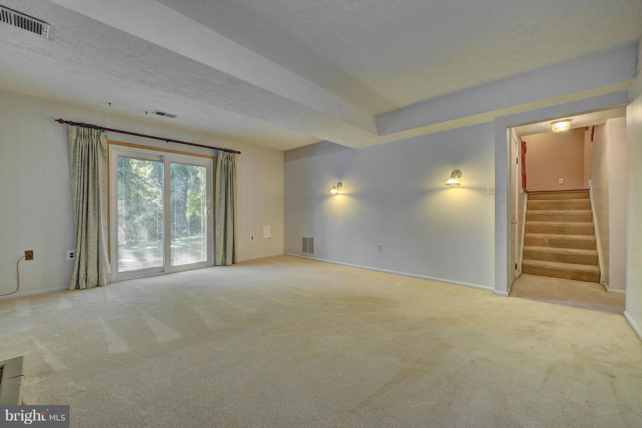 PLEASANT HILL - Residential