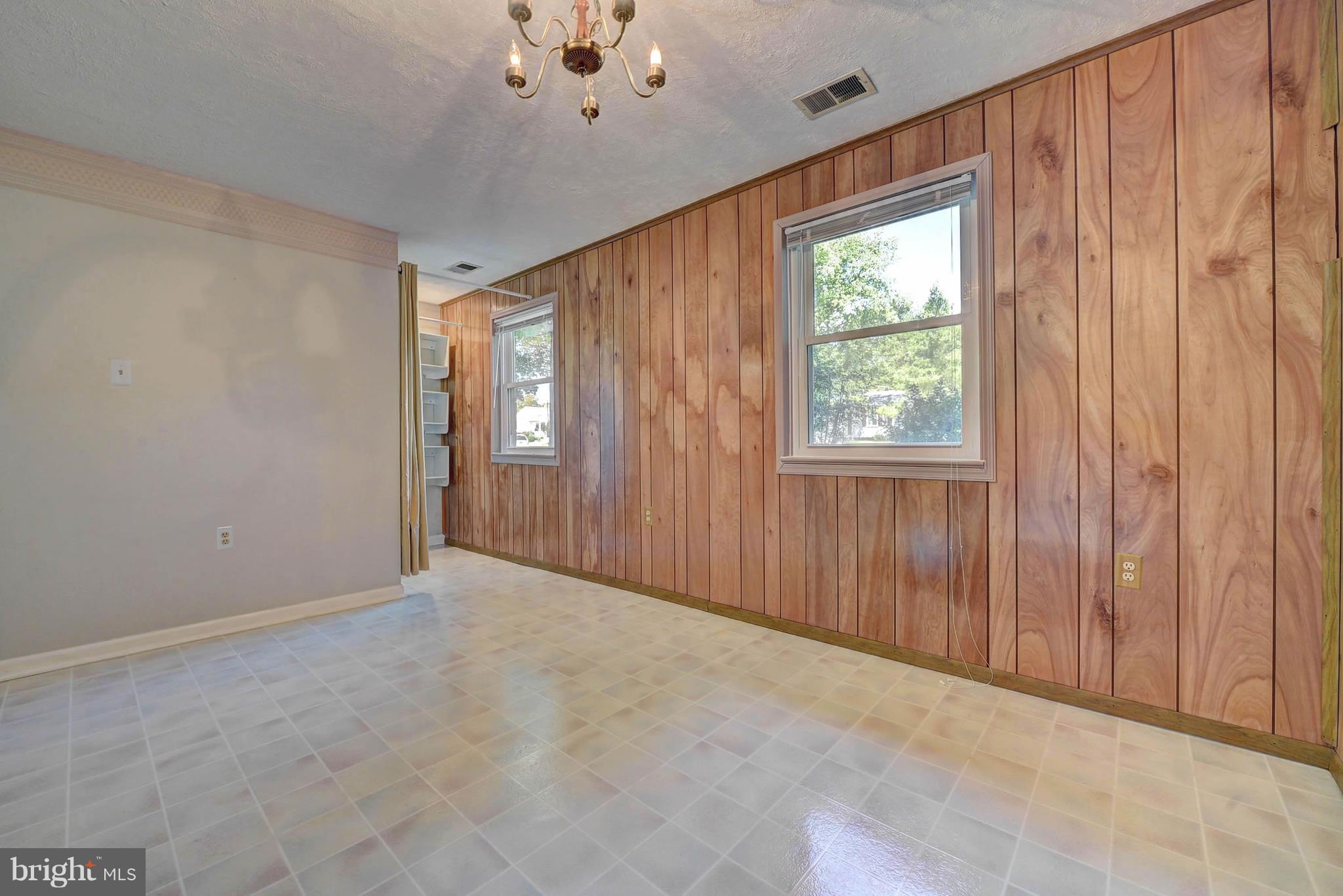 PLEASANT HILL - Residential