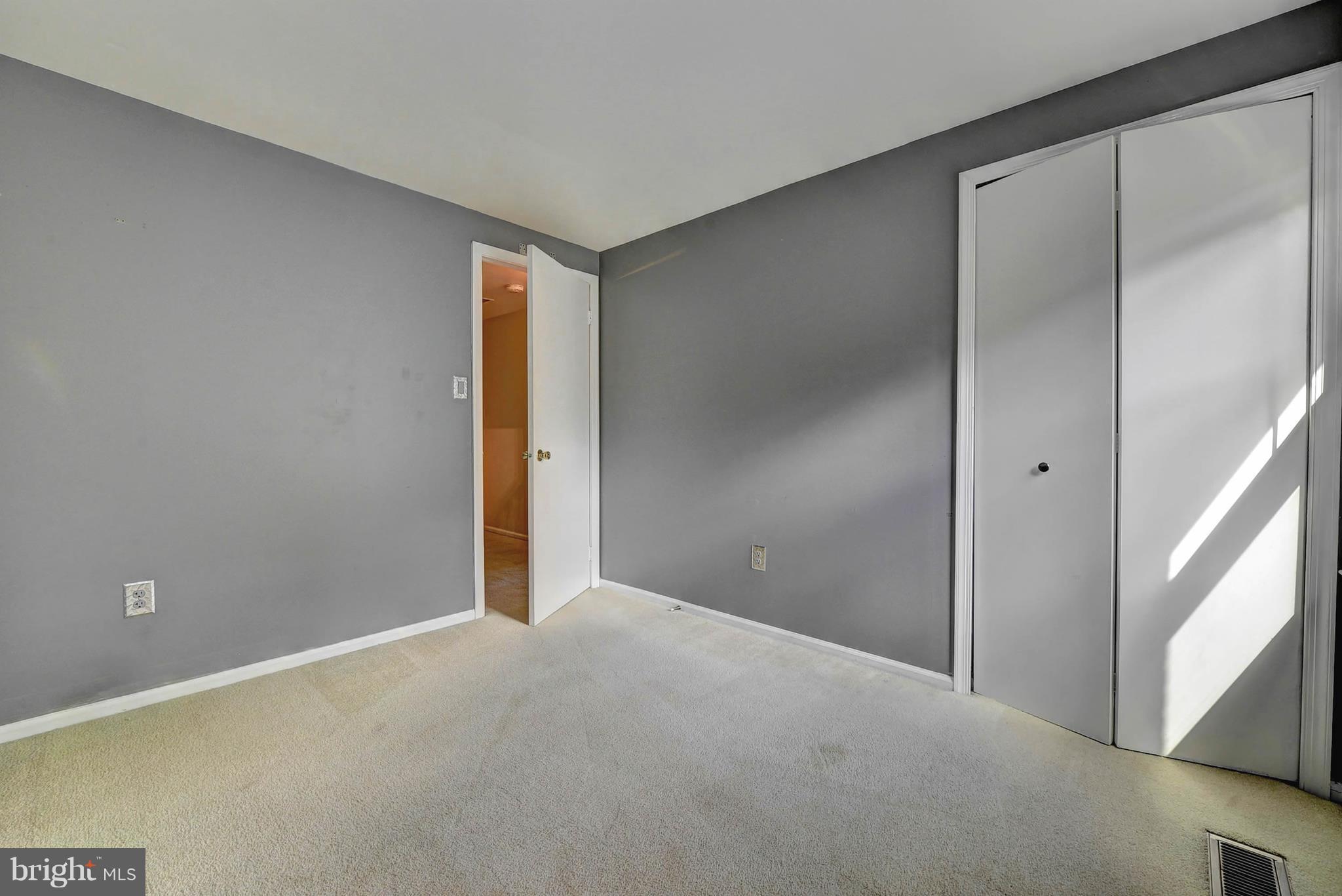 PLEASANT HILL - Residential