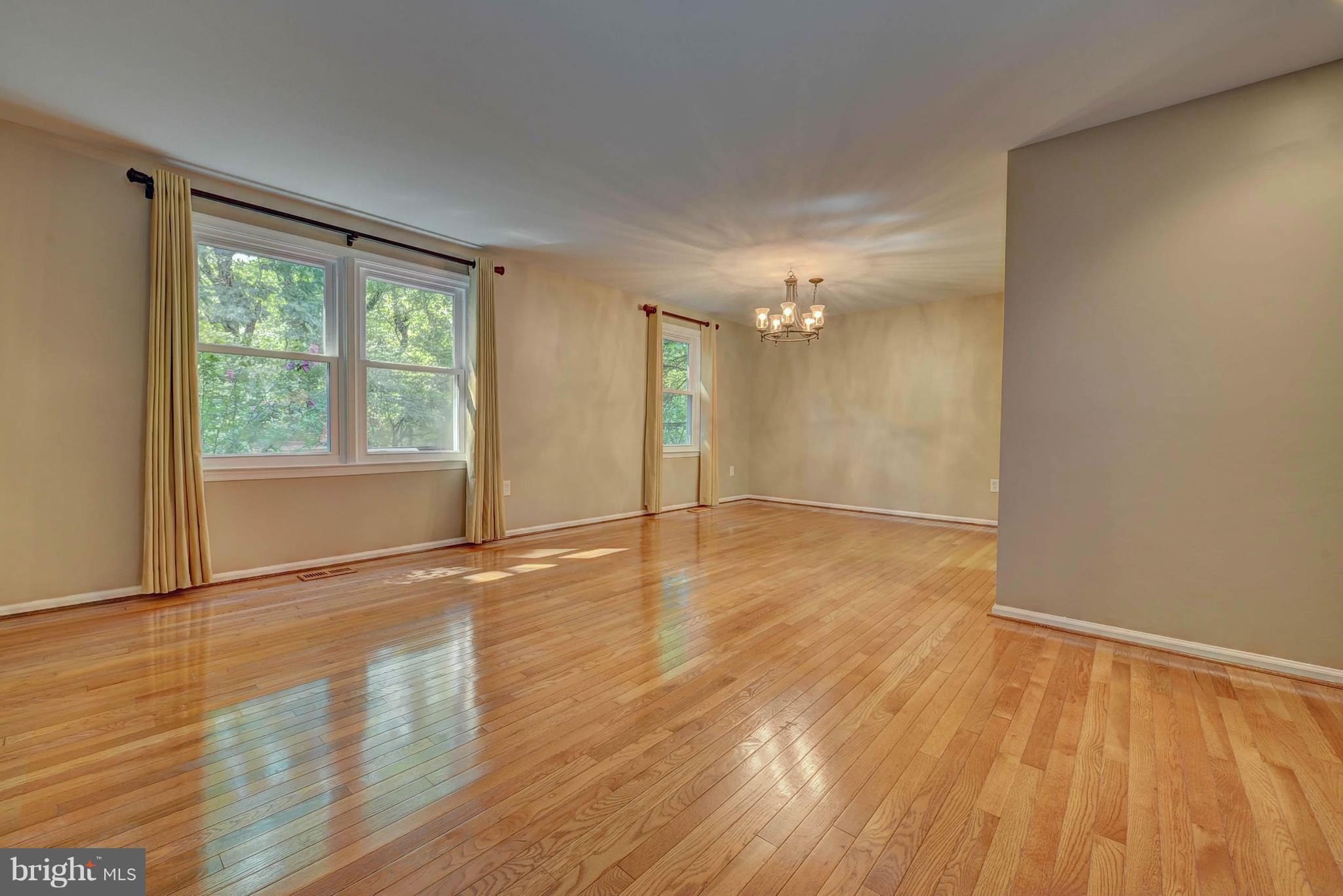 PLEASANT HILL - Residential