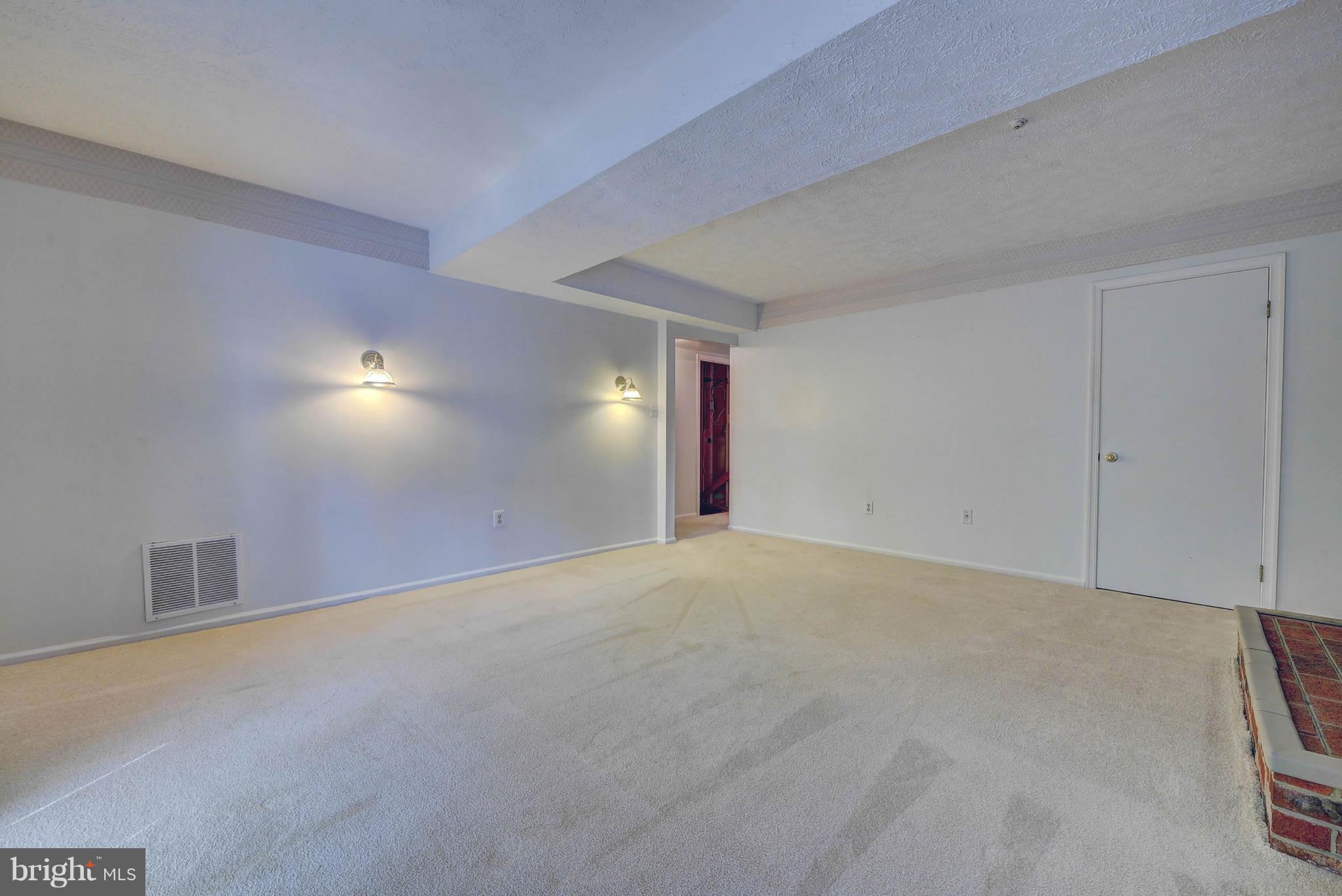 PLEASANT HILL - Residential