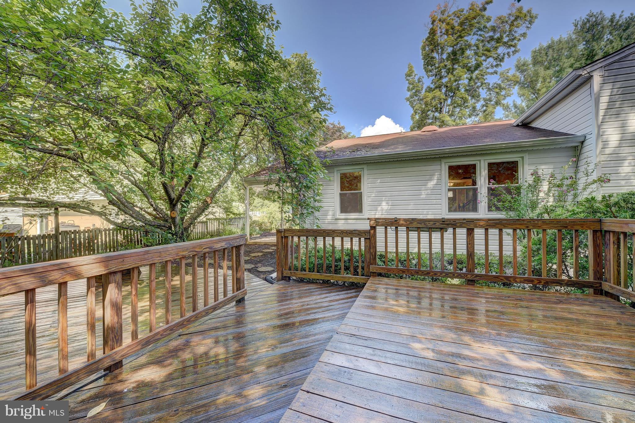 PLEASANT HILL - Residential