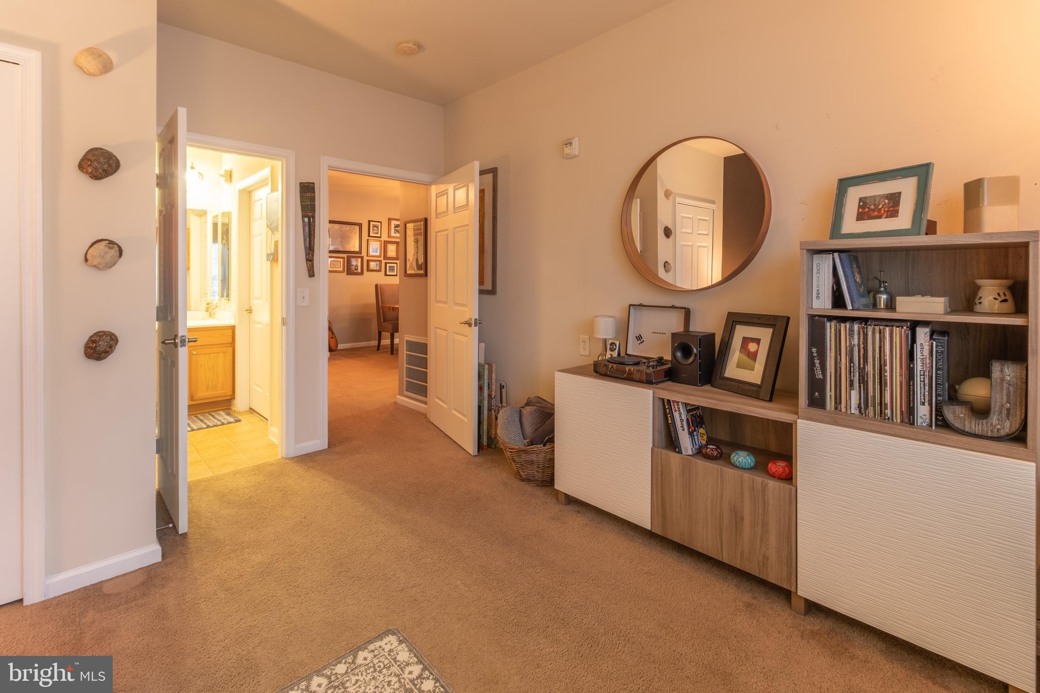 STONEY RUN - Residential Lease