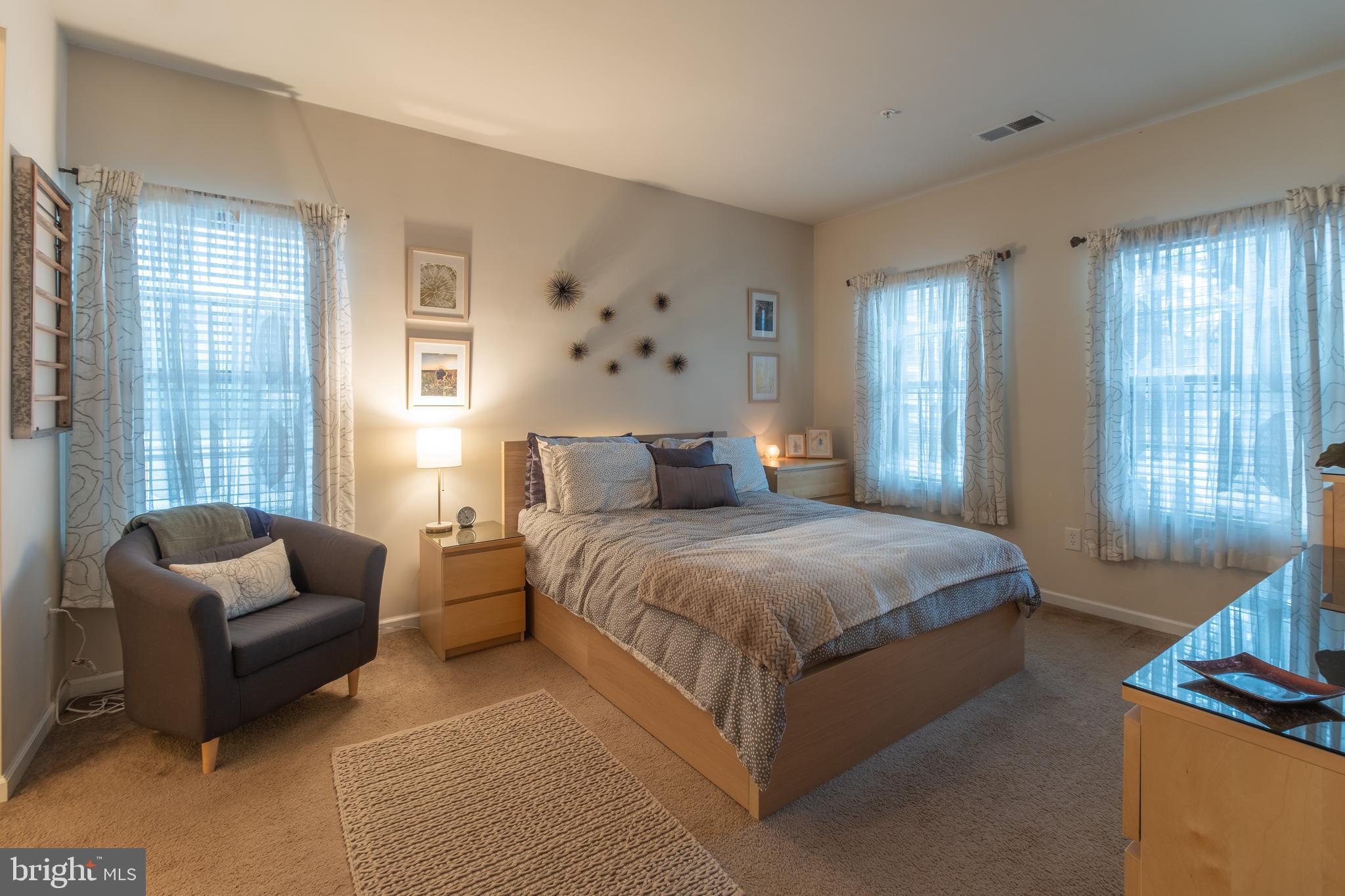 STONEY RUN - Residential Lease