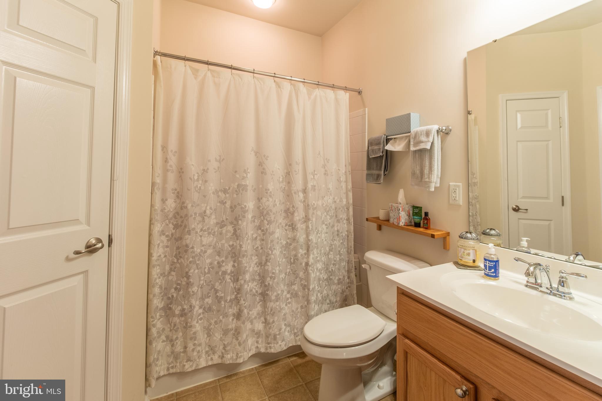 STONEY RUN - Residential Lease