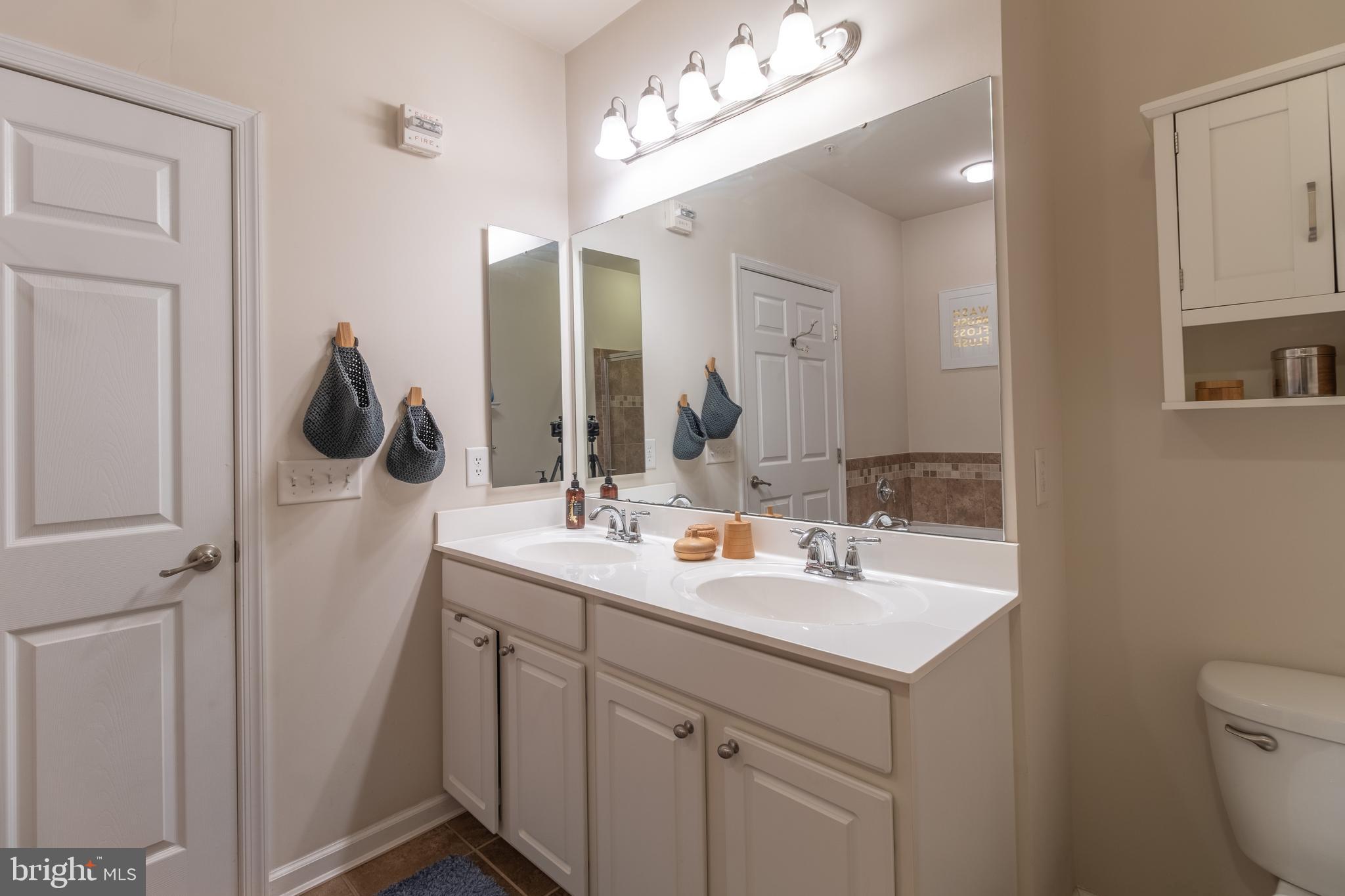 STONEY RUN - Residential Lease