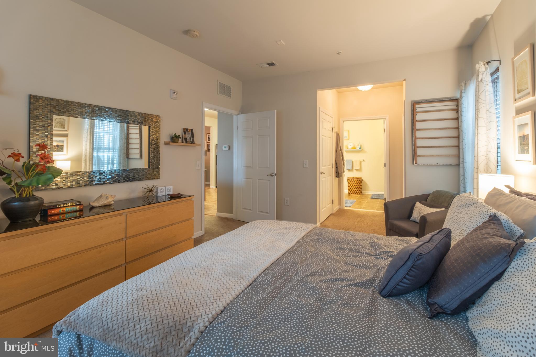 STONEY RUN - Residential Lease