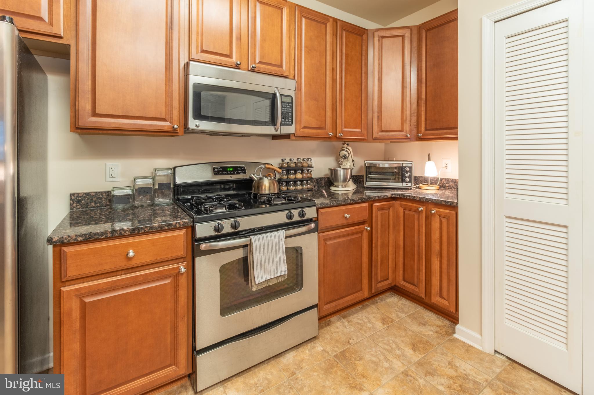 STONEY RUN - Residential Lease