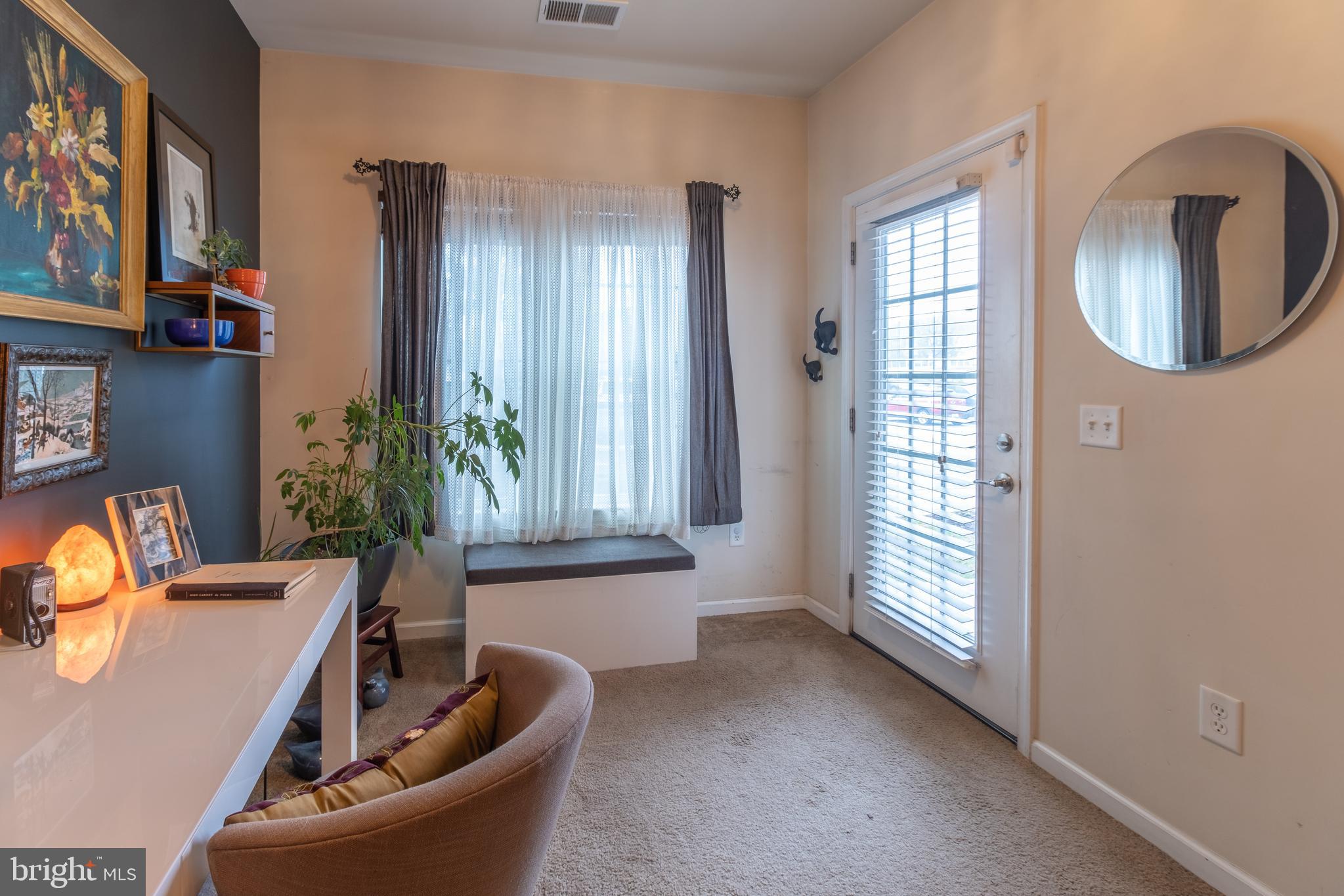 STONEY RUN - Residential Lease