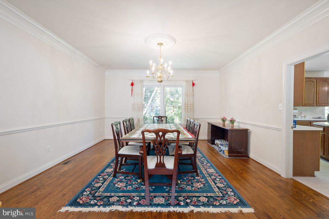 PT ROCKVILLE OUT RES 3 - Residential