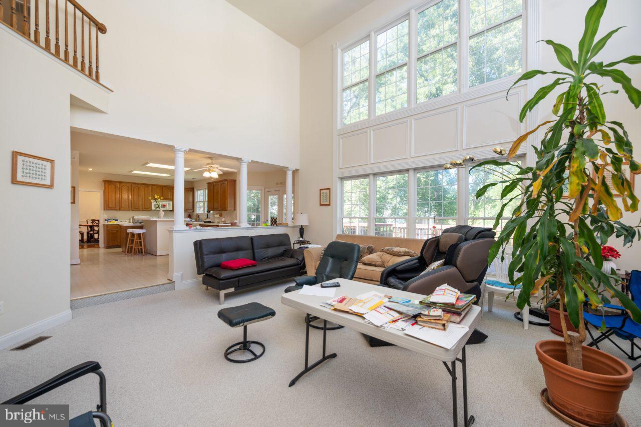 PT ROCKVILLE OUT RES 3 - Residential