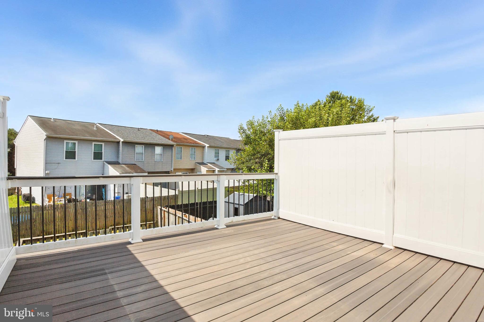 CARROLLWOOD MANOR - Residential