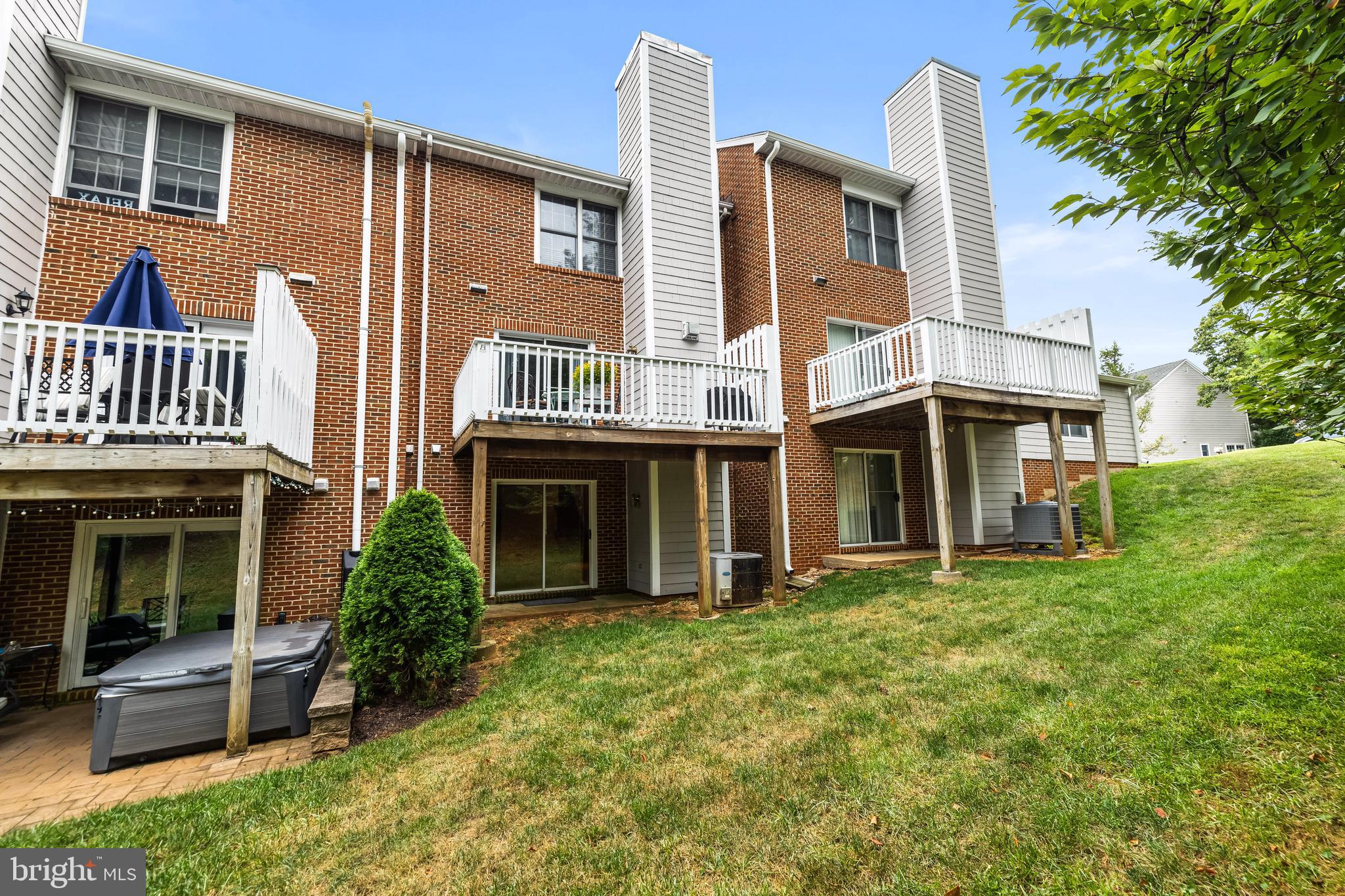 ASHLAND/HUNT VALLEY - Residential Lease