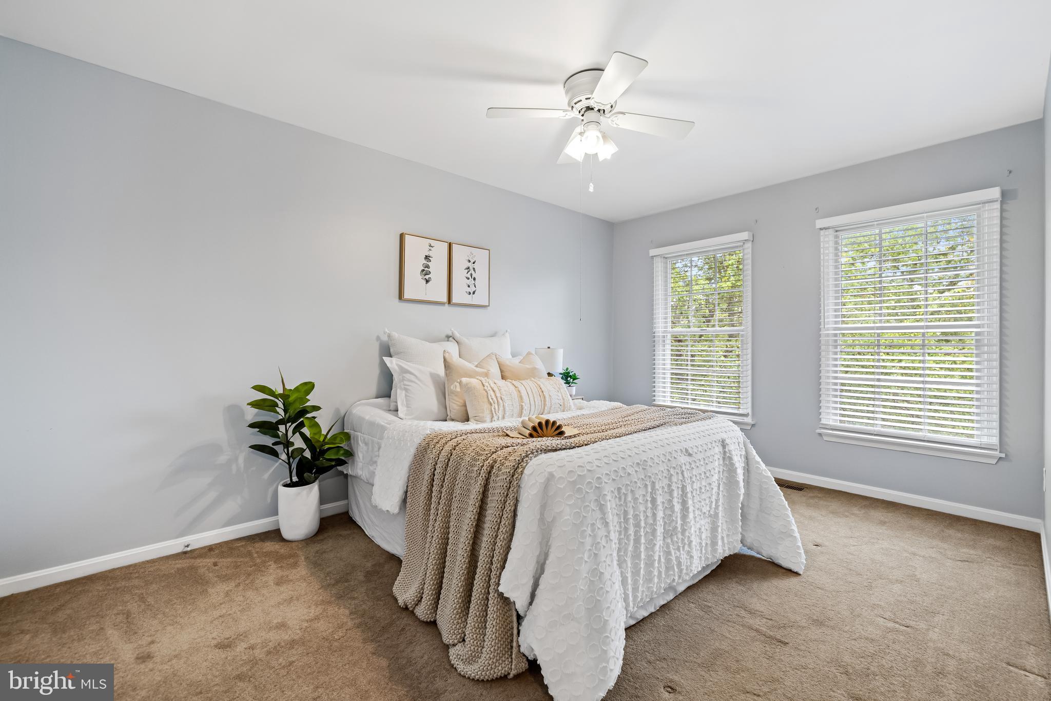 ASHLAND/HUNT VALLEY - Residential Lease