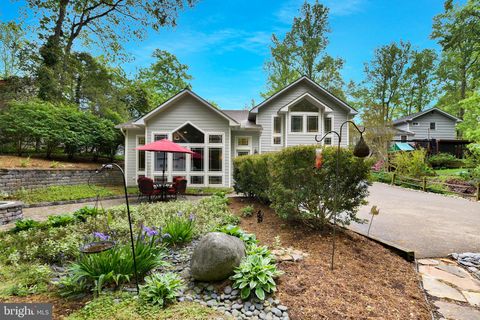 Photo of 278 Cape St John Road, ANNAPOLIS, MD 21401 (MLS # MDAA2143268)