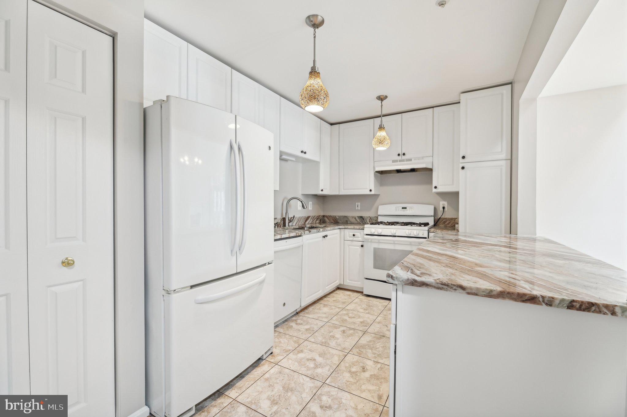 SUMMERFIELD IN COVINGTON - Residential