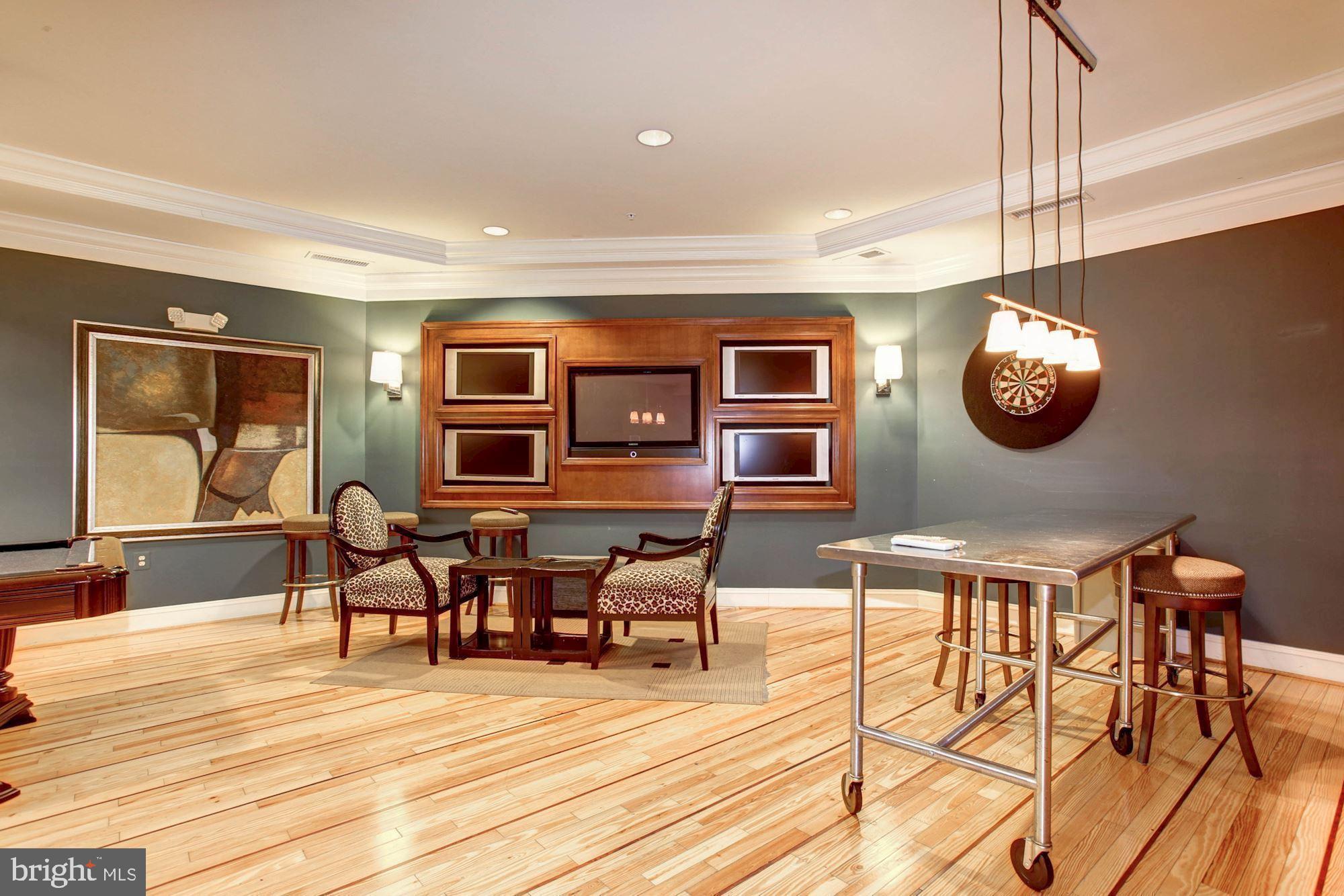 HALSTEAD AT THE METRO - Residential