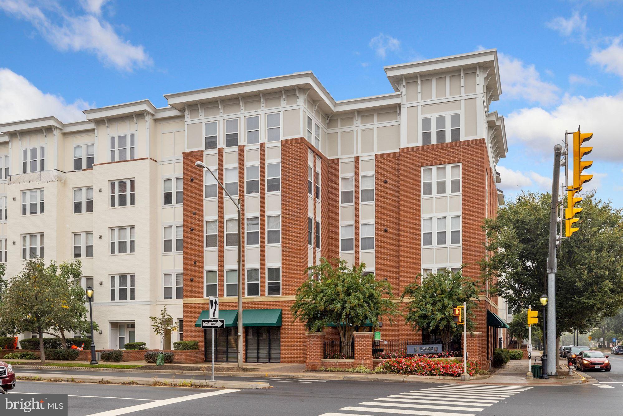 HALSTEAD AT THE METRO - Residential