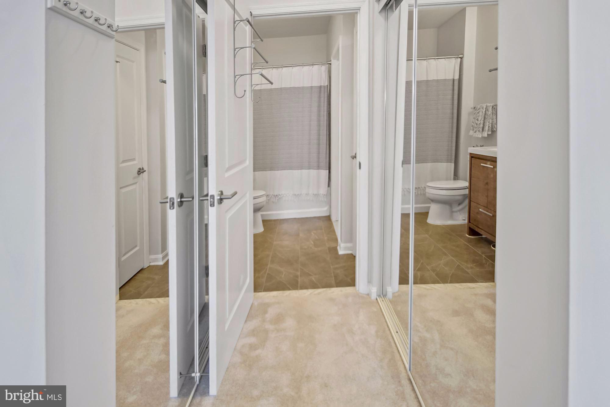 HALSTEAD AT THE METRO - Residential