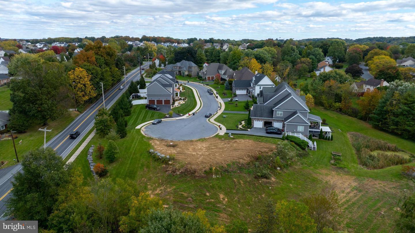 398 FERN LANE