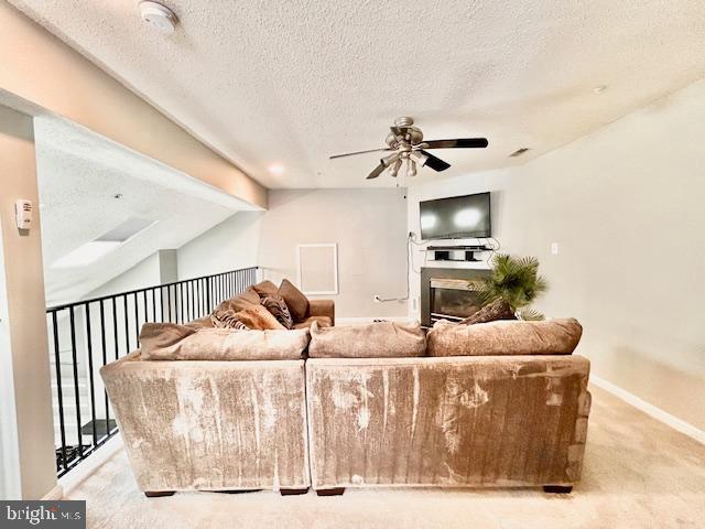 DECOVERLY - Residential Lease