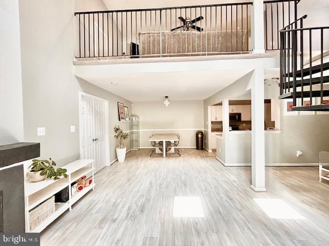 DECOVERLY - Residential Lease