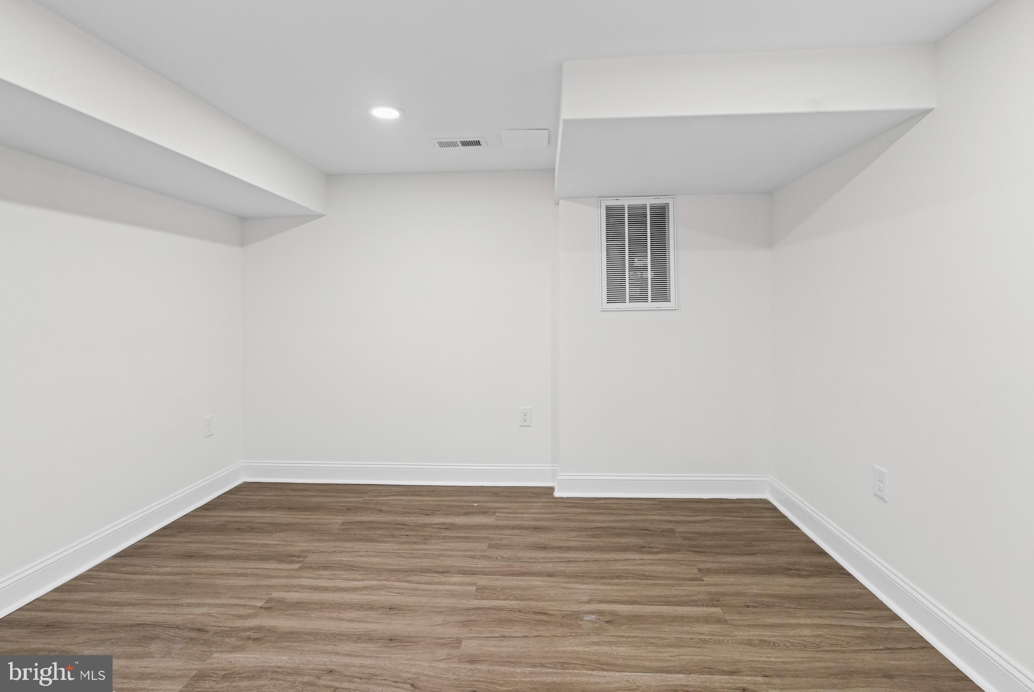 GAY STREET - Residential