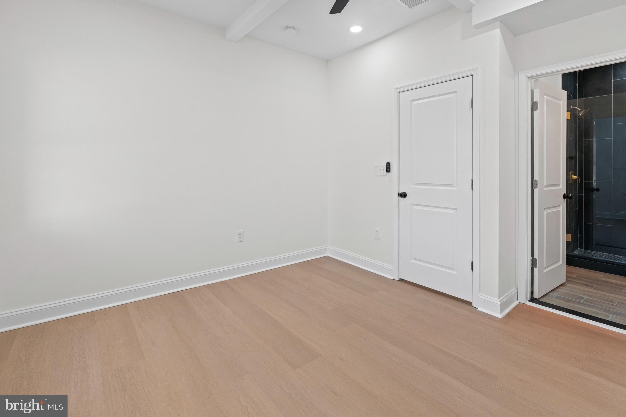 GAY STREET - Residential