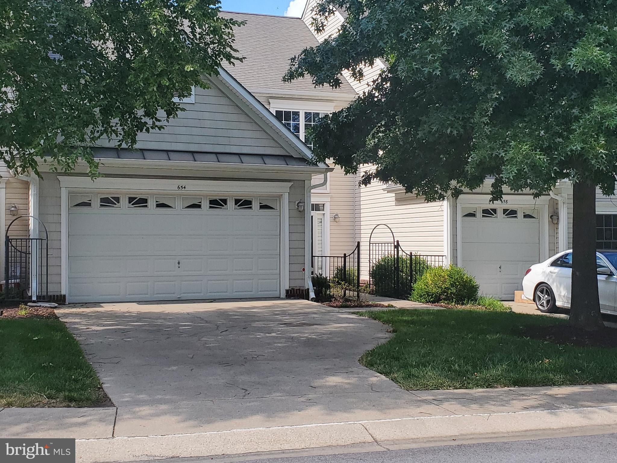 654 RUXTON ROAD 59