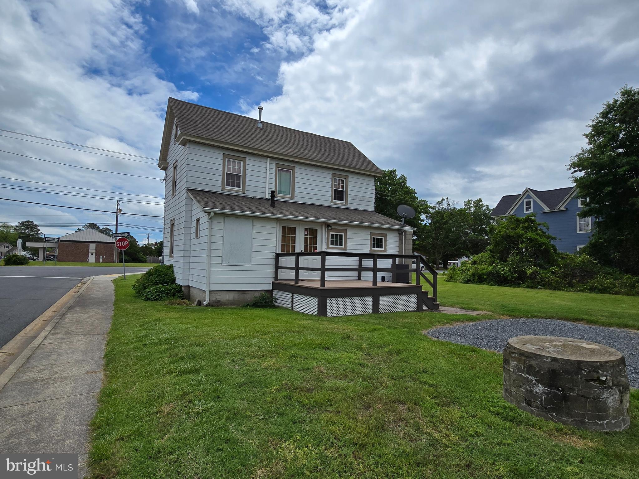16 MARYLAND AVENUE