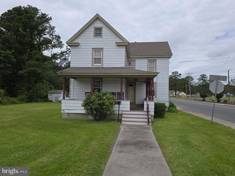 16 MARYLAND AVENUE CRISFIELD MD 21817