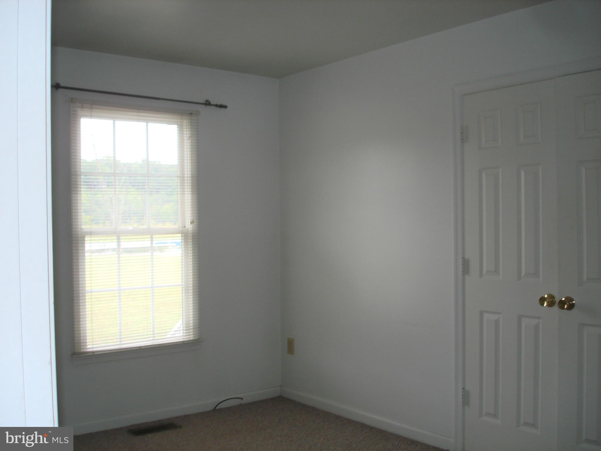 J.A. MACGREGOR ESTATE - Residential Lease