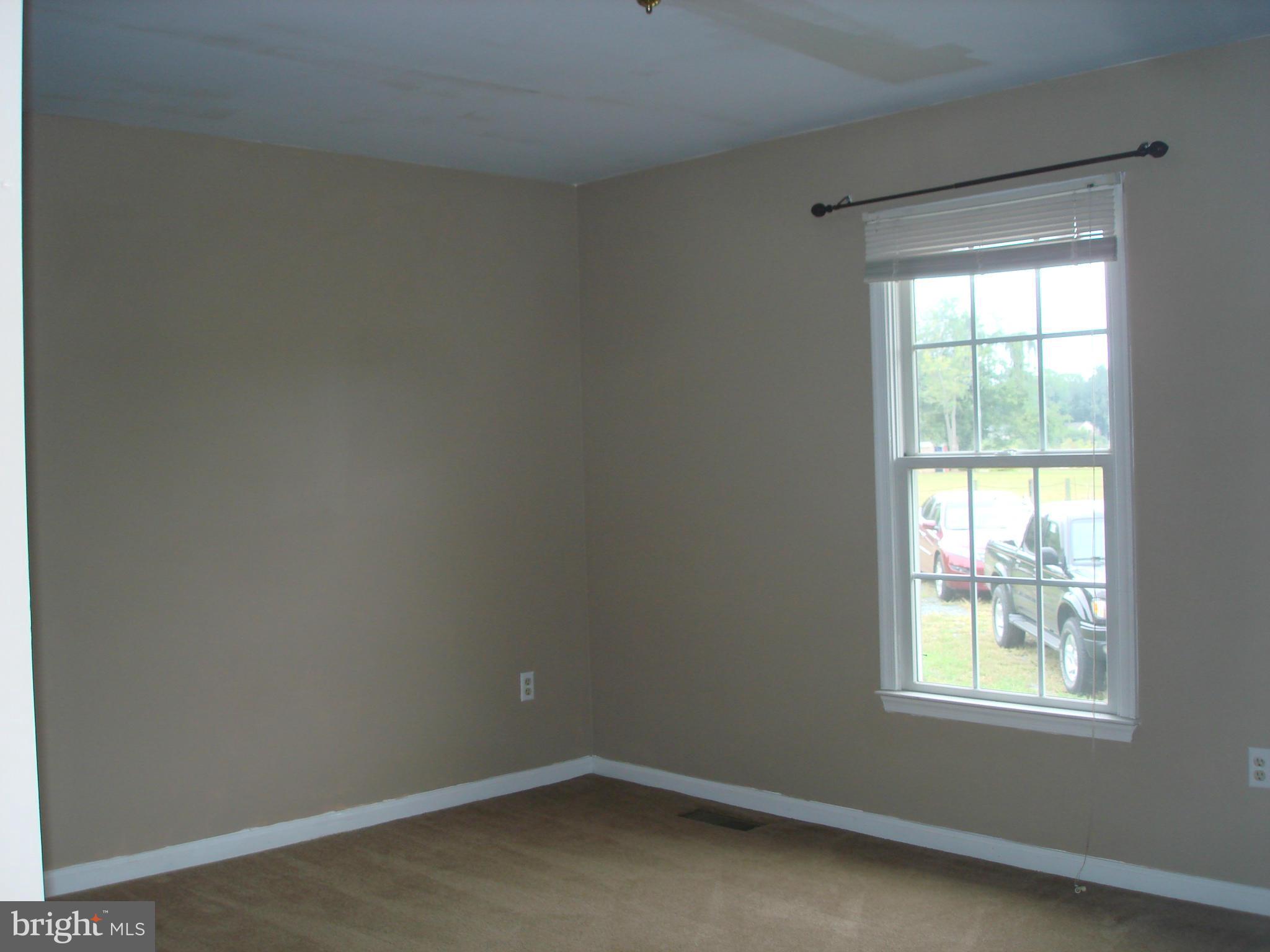 J.A. MACGREGOR ESTATE - Residential Lease